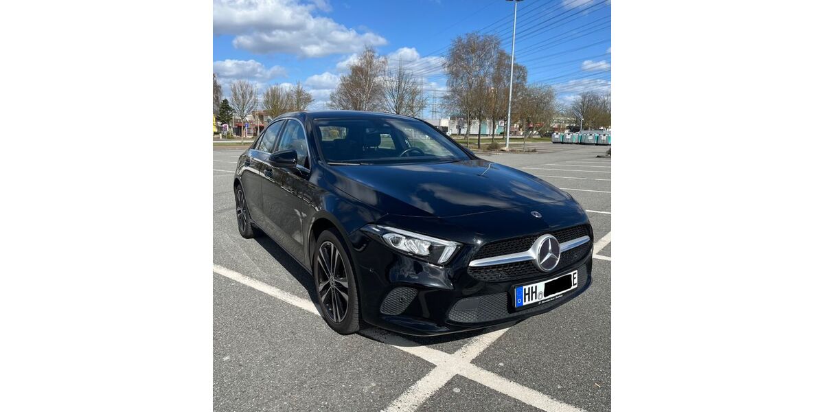 Mercedes-Benz A 250 104.000 km 22.500 &euro; Hamburg 22117