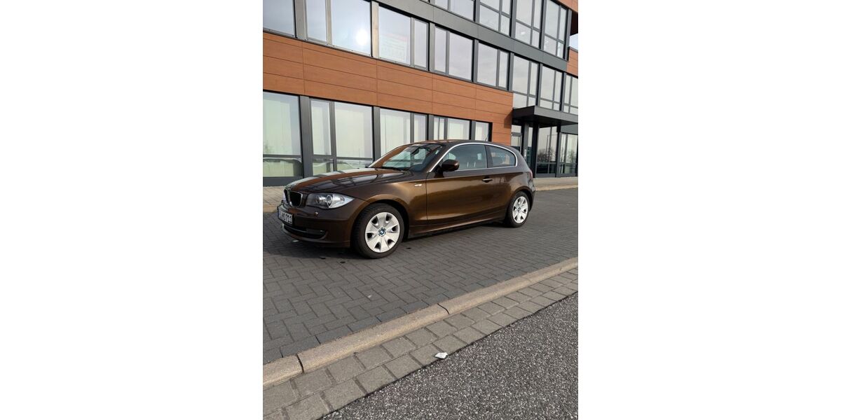 BMW 116 176.000 km 3.700 &euro; Wedel 22880