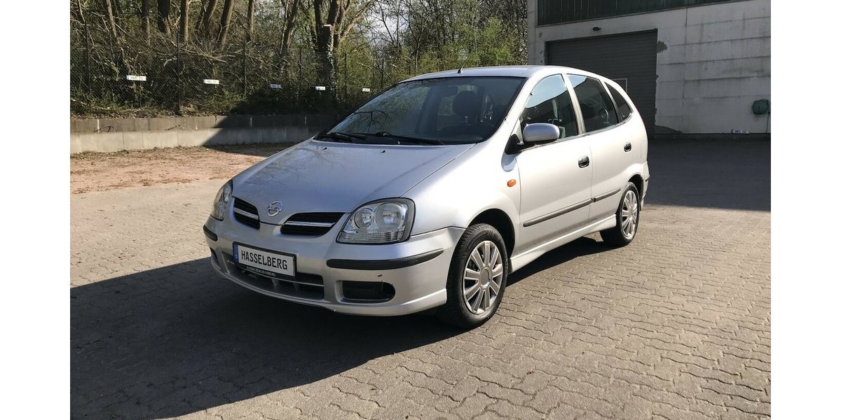 Nissan Almera Tino Luxury für kleines Geld 189.500 km 1.499 &euro; Hamburg 22339