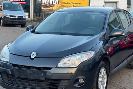 Renault Megane 158.700 km 2.999 &euro; Bönningstedt 25474