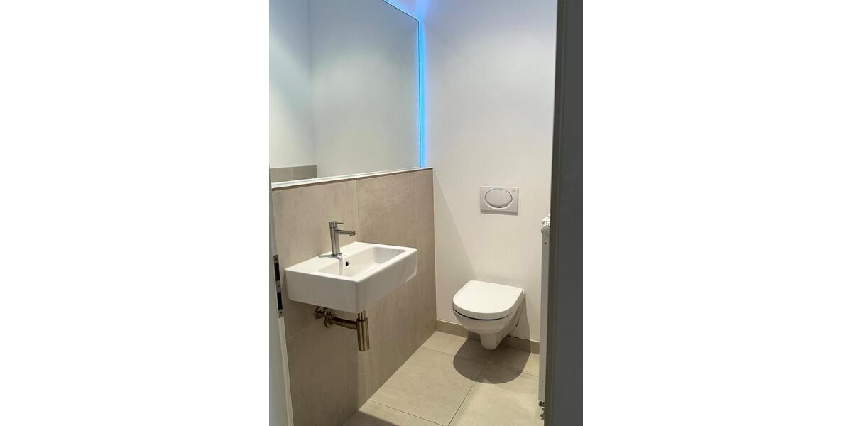 Etagenwohnung Hamburg Altstadt - 3 Zimmer, 122 m&sup2;, 2.590&euro; | Angebot:25546486