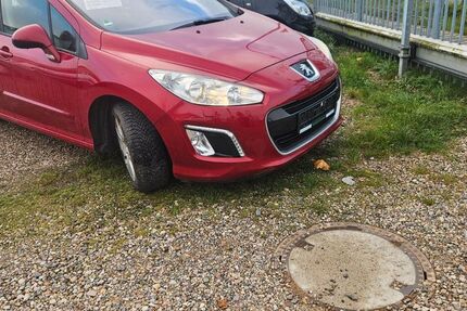 Peugeot 308 178.000 km 2.690 &euro; Kaltenkirchen 24568