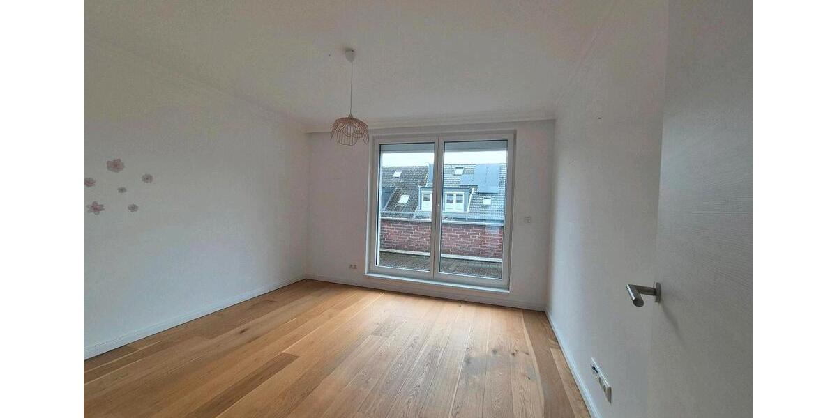 Reihenhaus Wedel - 4.5 Zimmer, 127 m&sup2;, 629.000&euro; | Angebot:25978225