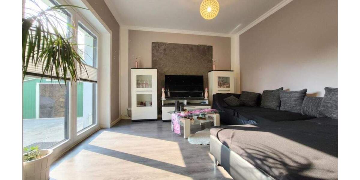 Terrassenwohnung Nahe - 6 Zimmer, 170 m&sup2;, 380.000&euro; | Angebot:25682405