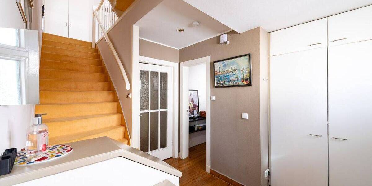 Einfamilienhaus Hamburg Poppenbüttel - 6 Zimmer, 219 m&sup2;, 1.250.000&euro; | Angebot:26053642