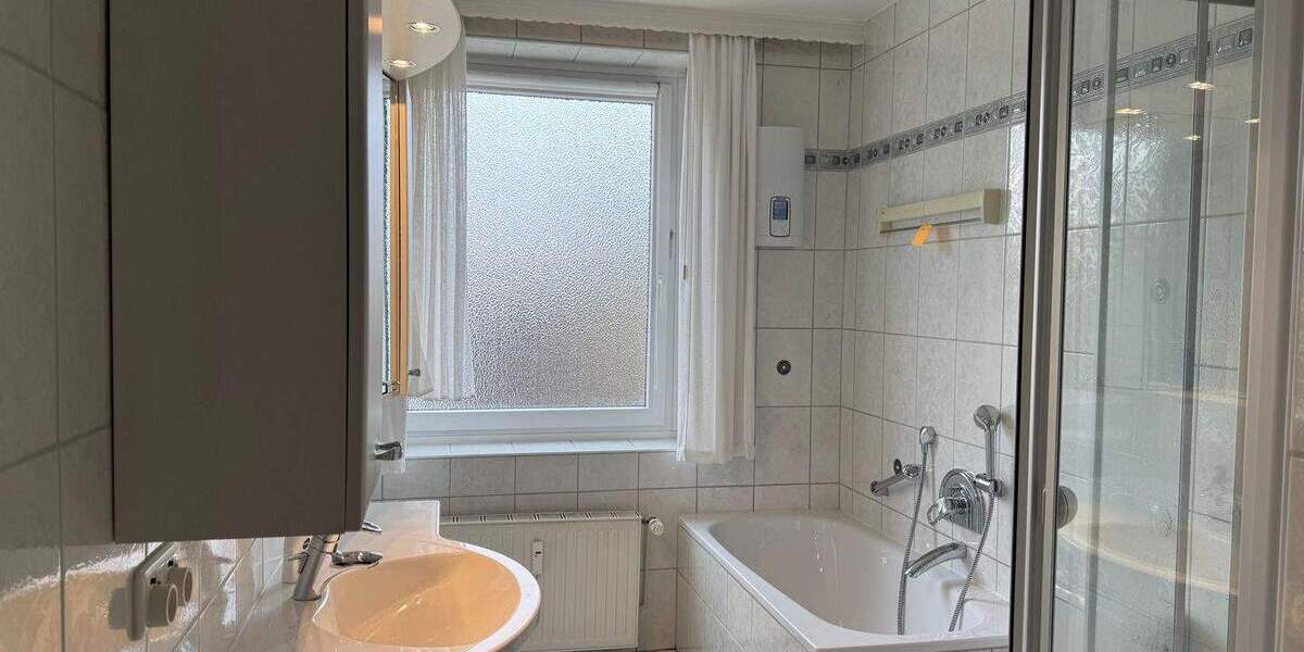 Etagenwohnung Hamburg Wilstorf - 2 Zimmer, 71 m&sup2;, 222.000&euro; | Angebot:25699778
