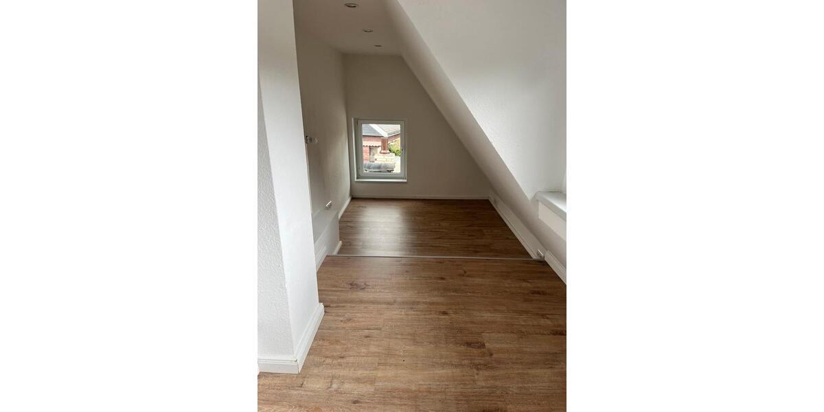 Doppelhaushälfte Kaltenkirchen - 3.5 Zimmer, 85 m&sup2;, 229.000&euro; | Angebot:26946656