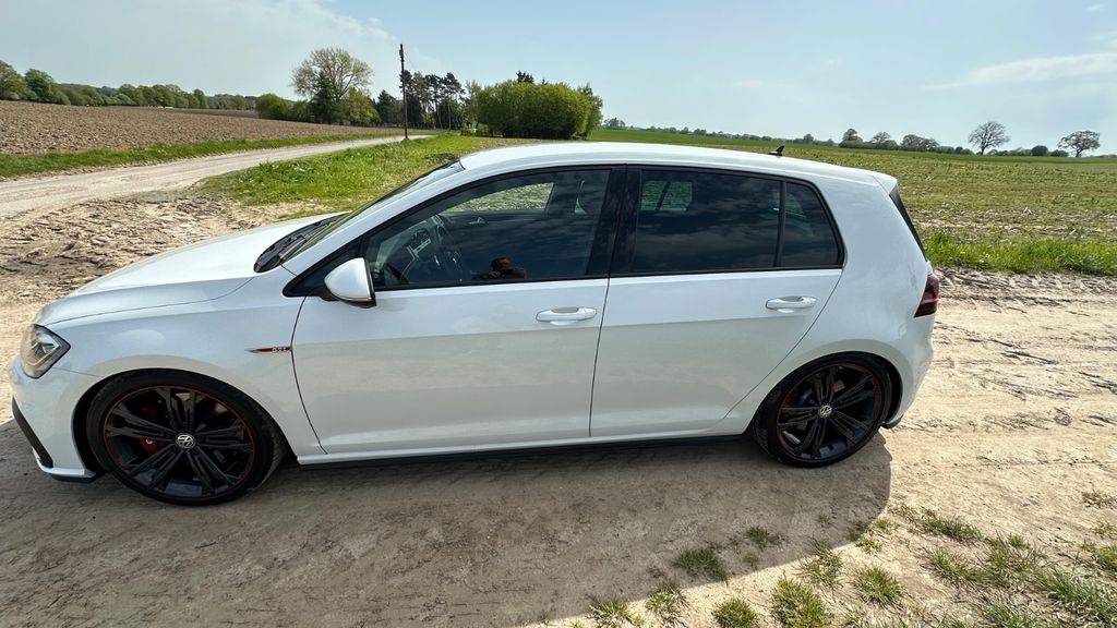 VW Golf 114.500 km 20.990 &euro; Bad Oldesloe 23843