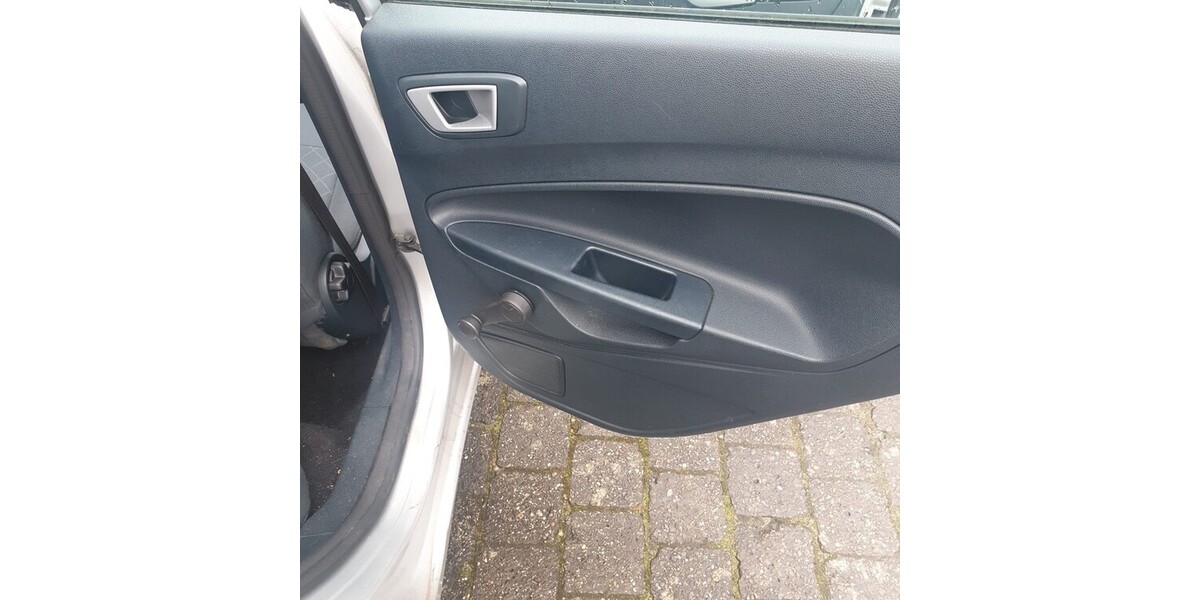 Ford Fiesta 236.000 km 2.250 &euro; Hamburg 20038