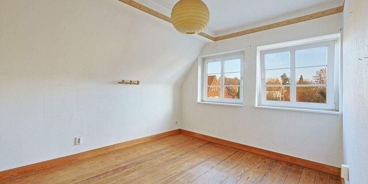 Einfamilienhaus Hamburg Ohlsdorf - 6 Zimmer, 127 m&sup2;, 879.000&euro; | Angebot:25739442