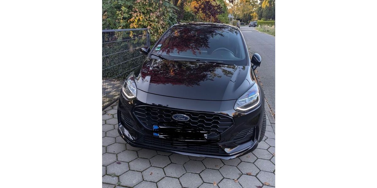 Ford Fiesta 40.200 km 13.999 &euro; Hamburg 22457