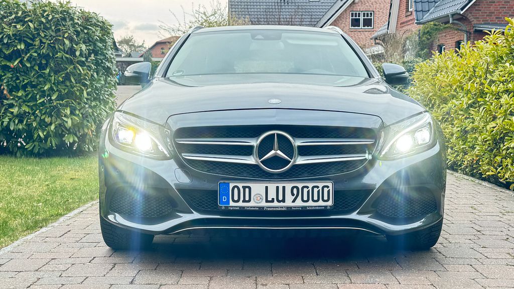 Mercedes-Benz C 200 126.000 km 16.500 &euro; Tangstedt 22889
