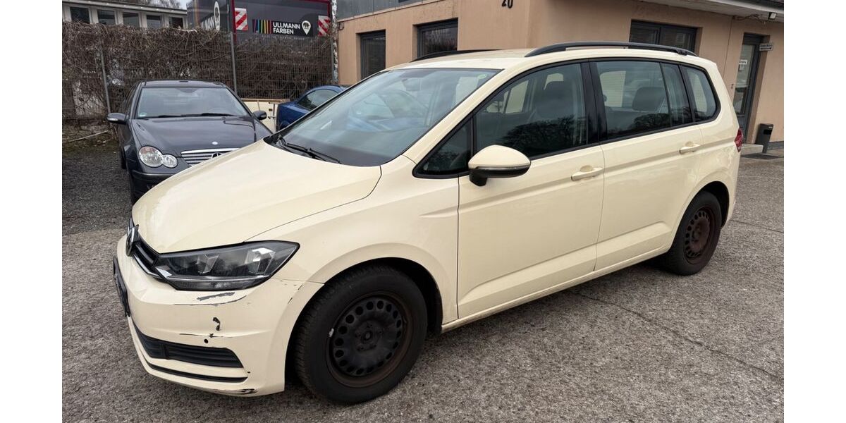 VW Touran 244.000 km 3.999 &euro; Hamburg 22047