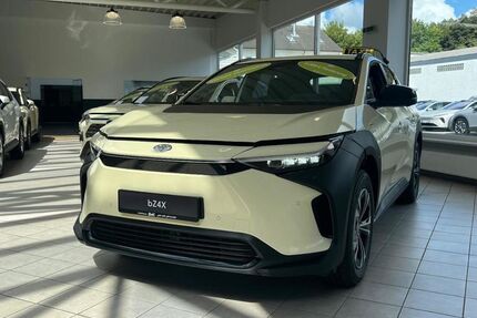 Toyota bZ4X 9.000 km 37.990 &euro; Hamburg 22111