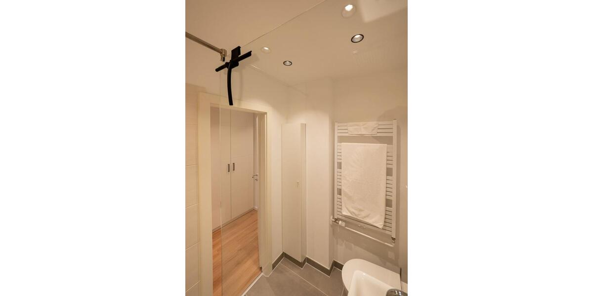 Etagenwohnung Hamburg Wandsbek - 1 Zimmer, 35 m&sup2;, 1.400&euro; | Angebot:25233866