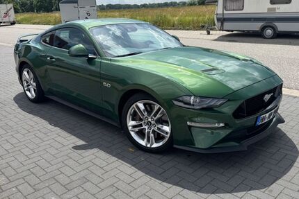 Ford Mustang 12.900 km 46.900 &euro; Wedel 22880