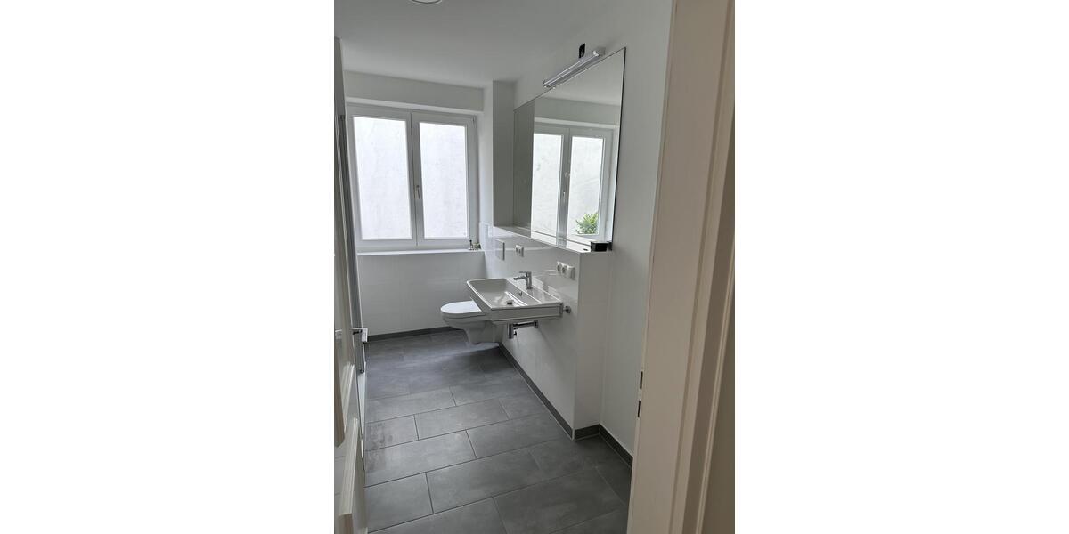 Erdgeschoßwohnung Hamburg Eppendorf - 2 Zimmer, 61 m&sup2;, 1.250&euro; | Angebot:25947369