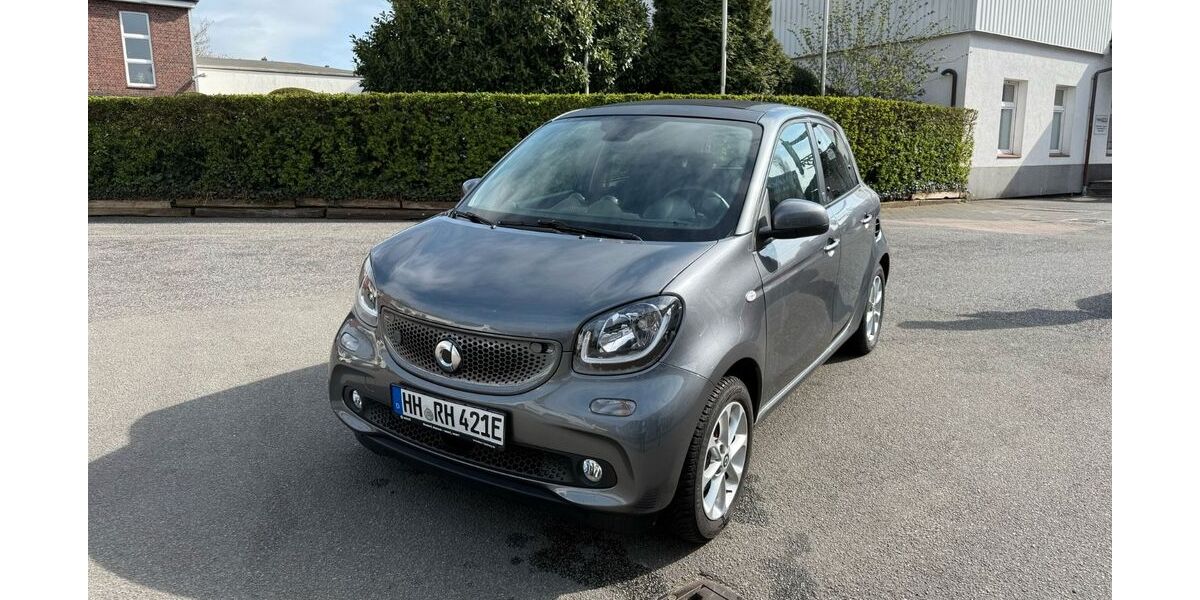 Smart ForFour 9.600 km 11.900 &euro; Hamburg 22111