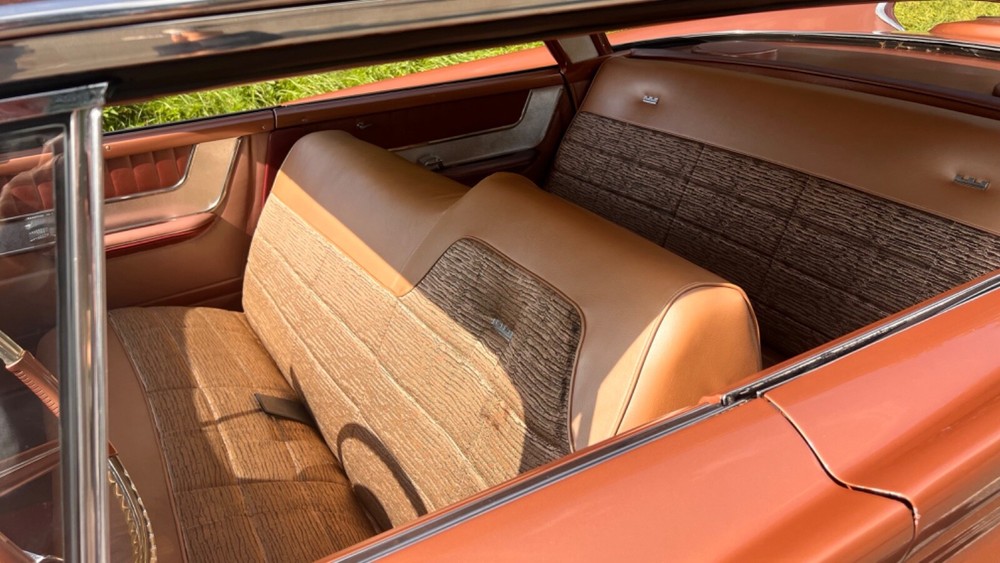 Chrysler Saratoga 88.600 km 38.900 &euro; Hamburg 20038