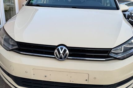 VW Touran 312.000 km 5.950 &euro; Hamburg 22047