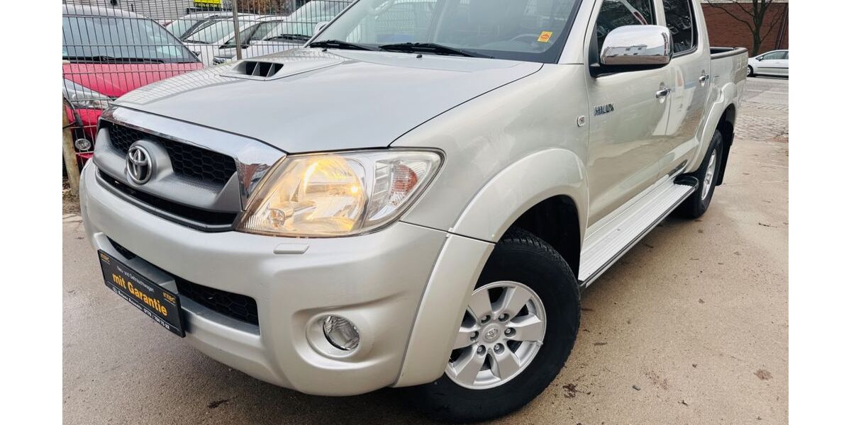 Toyota Hilux 66.000 km 21.200 &euro; Hamburg 20537