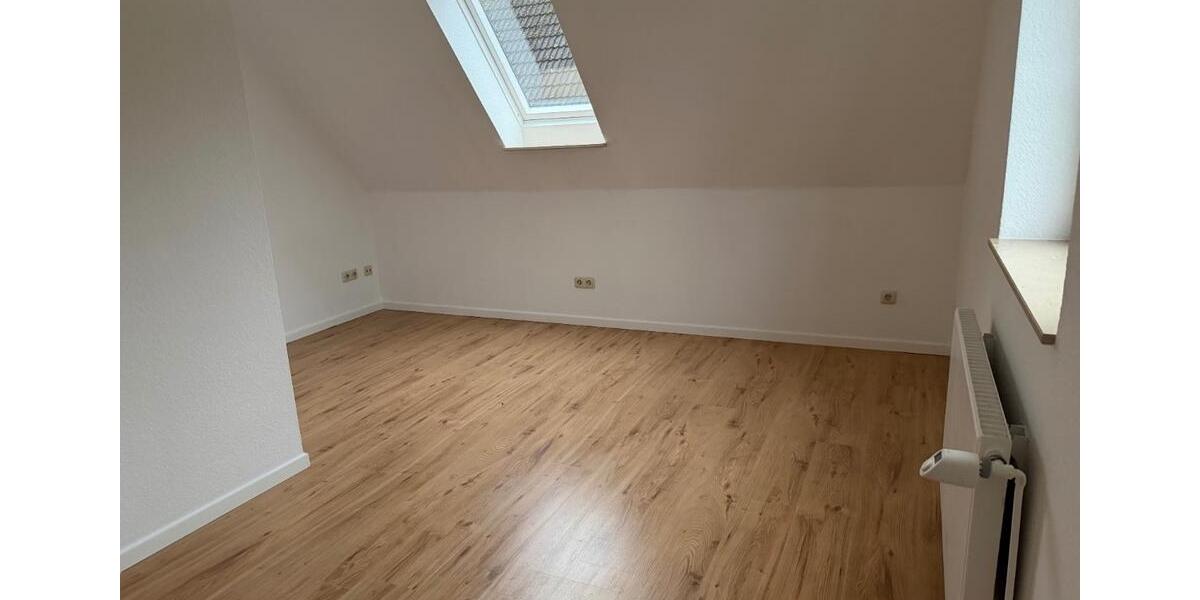Dachgeschoßwohnung Kuddewörde - 4 Zimmer, 133 m&sup2;, 1.400&euro; | Angebot:24791571