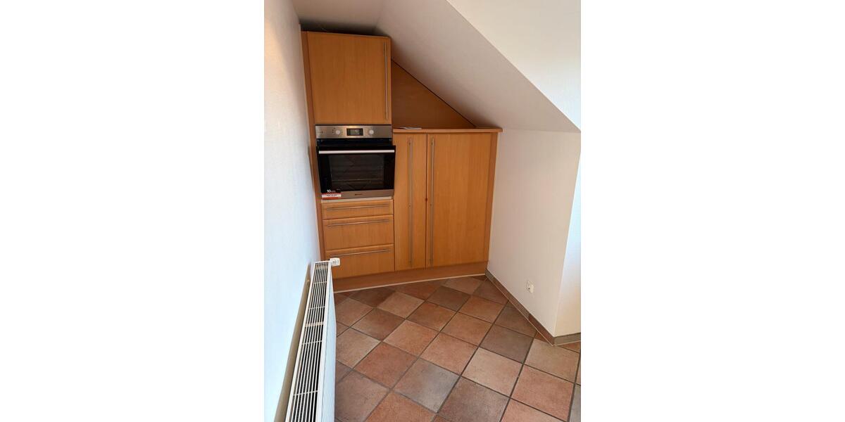 Etagenwohnung Klein Nordende - 3 Zimmer, 105 m&sup2;, 1.190&euro; | Angebot:25341018