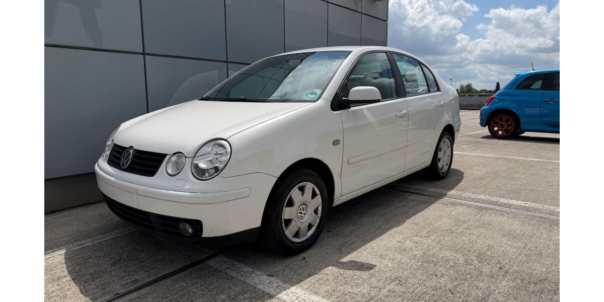 VW Polo 131.304 km 4.399 &euro; Hamburg 22159