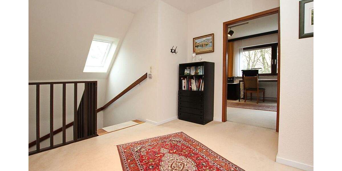 Einfamilienhaus Hamburg-Poppenbüttel Poppenbüttel - 5 Zimmer, 122 m&sup2;, 625.000&euro; | Angebot:25674912