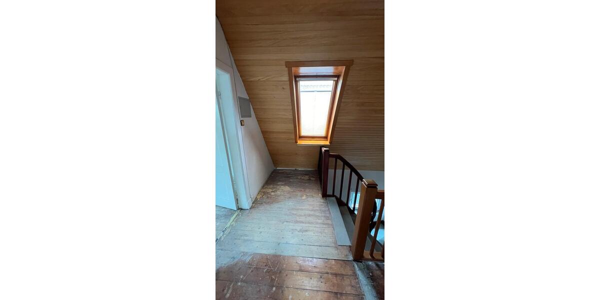 Einfamilienhaus Stapelfeld - 7 Zimmer, 150 m&sup2;, 550.000&euro; | Angebot:25434200