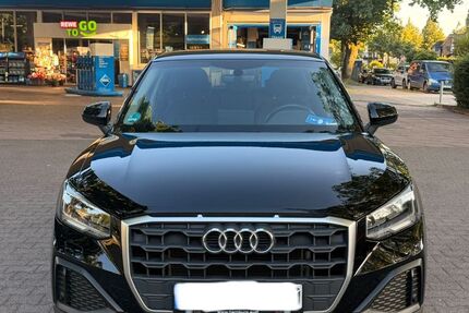 Audi Q2 44.323 km 23.900 &euro; Hamburg 22457