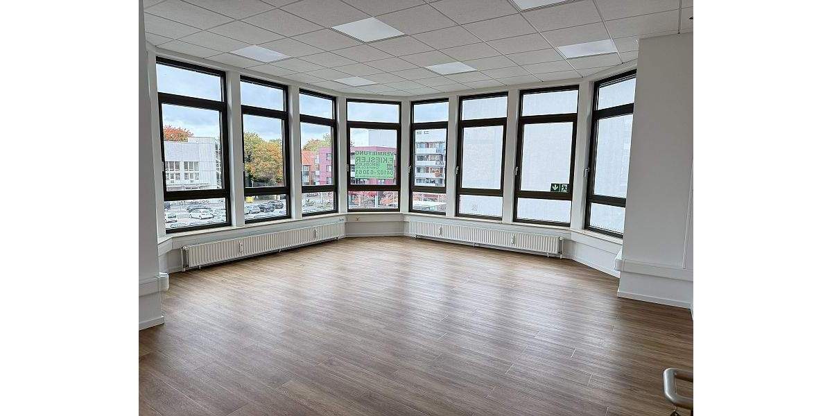 Gewerbeobjekt Ahrensburg - 4 Zimmer, 144 m&sup2;, 1.973&euro; | Angebot:25729851