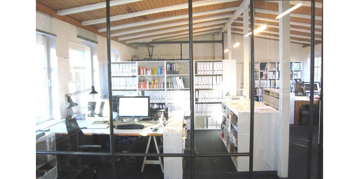 Gewerbeobjekt Hamburg Altona-Nord - 300&euro; | Angebot:25859183