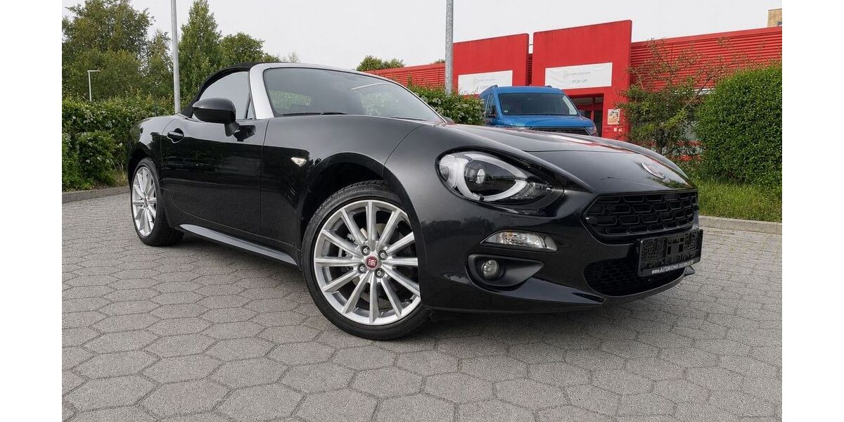 Fiat 124 Spider 25.000 km 18.950 &euro; Hamburg 22179