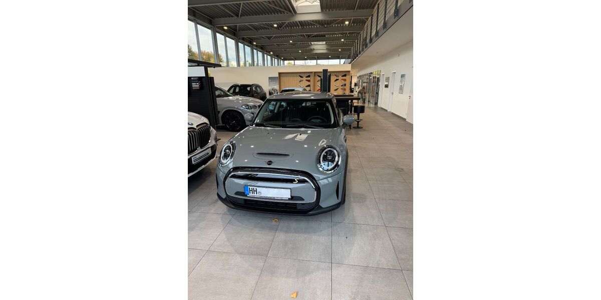 Mini Cooper SE 24.000 km 16.700 &euro; Hamburg 22391