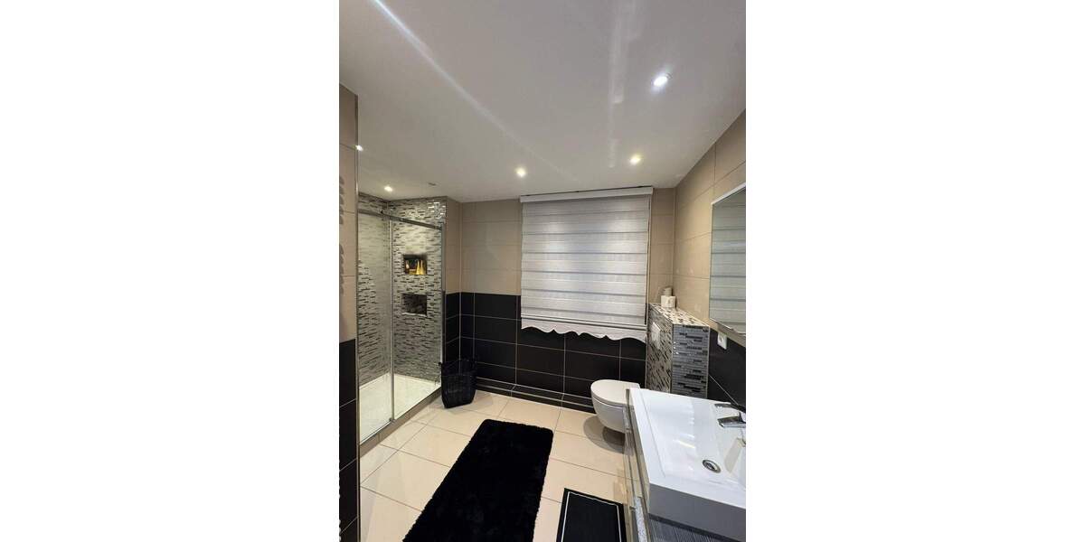 Mehrfamilienhaus, Wohnhaus Elmshorn Hainholz - 9 Zimmer, 215 m&sup2;, 780.000&euro; | Angebot:25775876