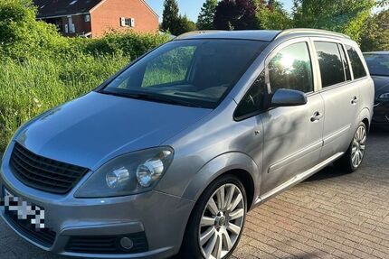 Opel Zafira 227.800 km 2.400 &euro; Hamburg 22159