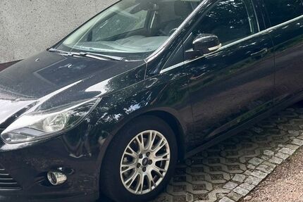 Ford Focus 212.200 km 3.700 &euro; Hamburg 22417