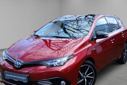 Toyota Auris 51.600 km 17.480 &euro; Hamburg 22399
