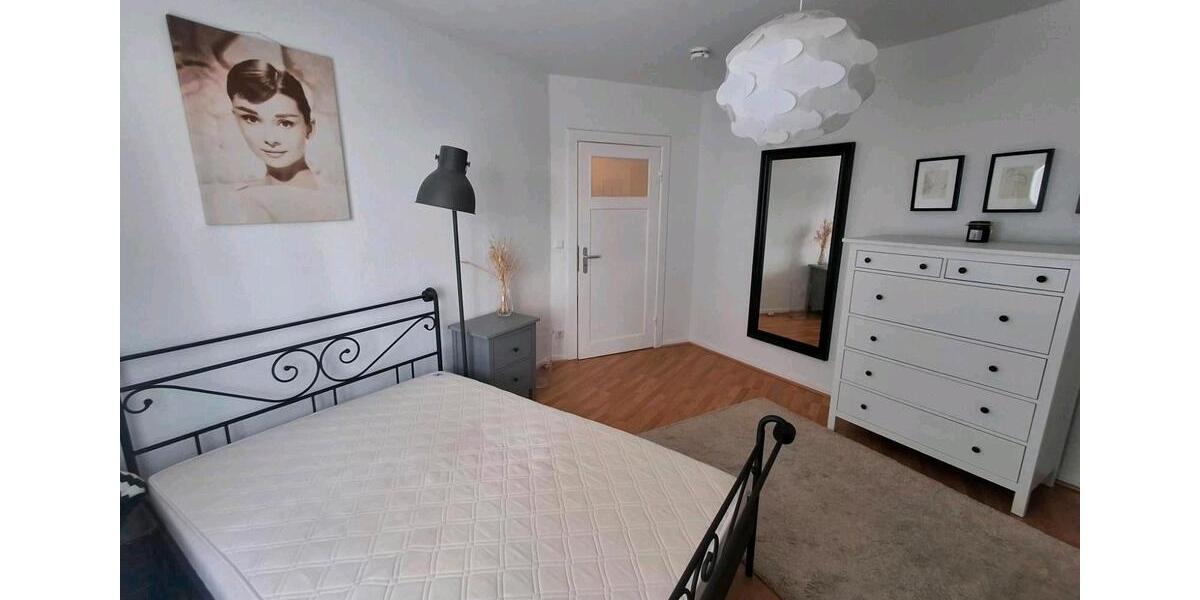Hochparterre Hamburg Uhlenhorst - 2 Zimmer, 47 m&sup2;, 1.200&euro; | Angebot:26646724