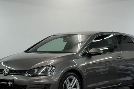 VW Golf 247.027 km 9.290 &euro; Bargteheide 22941