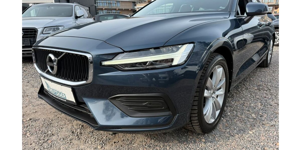 Volvo V60 104.430 km 17.990 &euro; Hamburg 22179