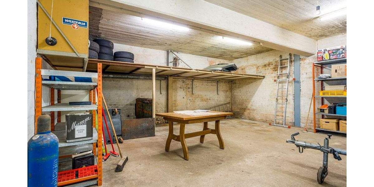 Mehrfamilienhaus, Wohnhaus Hamburg - Eißendorf Eißendorf - 6 Zimmer, 179 m&sup2;, 775.000&euro; | Angebot:25729482