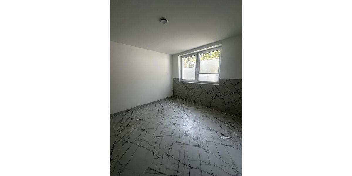 Etagenwohnung Hamburg Wandsbek - 4 Zimmer, 125 m&sup2;, 2.200&euro; | Angebot:24765536