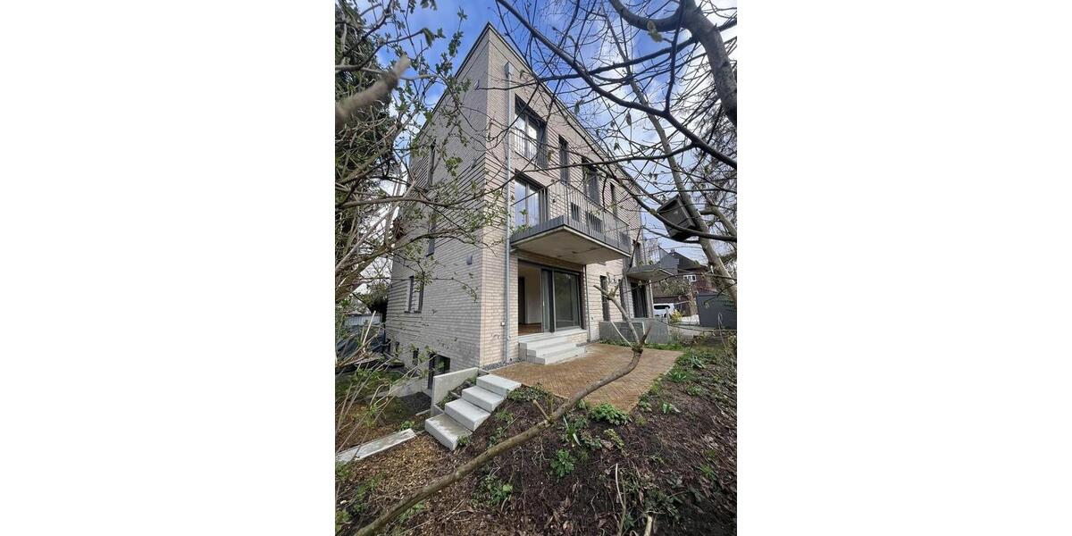 Maisonettenwohnung Hamburg Altona - 6 Zimmer, 142 m&sup2;, 2.982&euro; | Angebot:25967508