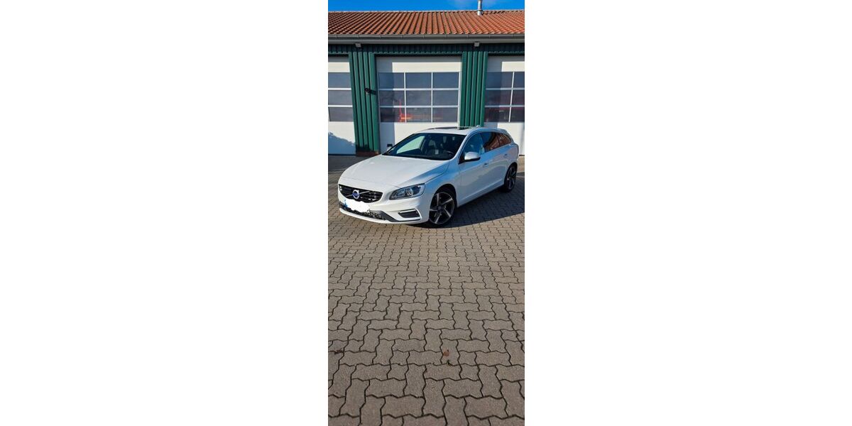 Volvo V60 147.000 km 18.600 &euro; Grünendeich 21720