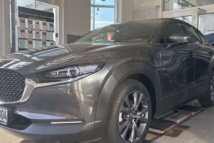 Mazda CX-30 2.420 km 32.950 &euro; Hamburg 22761