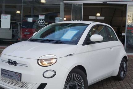 Fiat 500e 35.476 km 16.900 &euro; Hamburg 22043