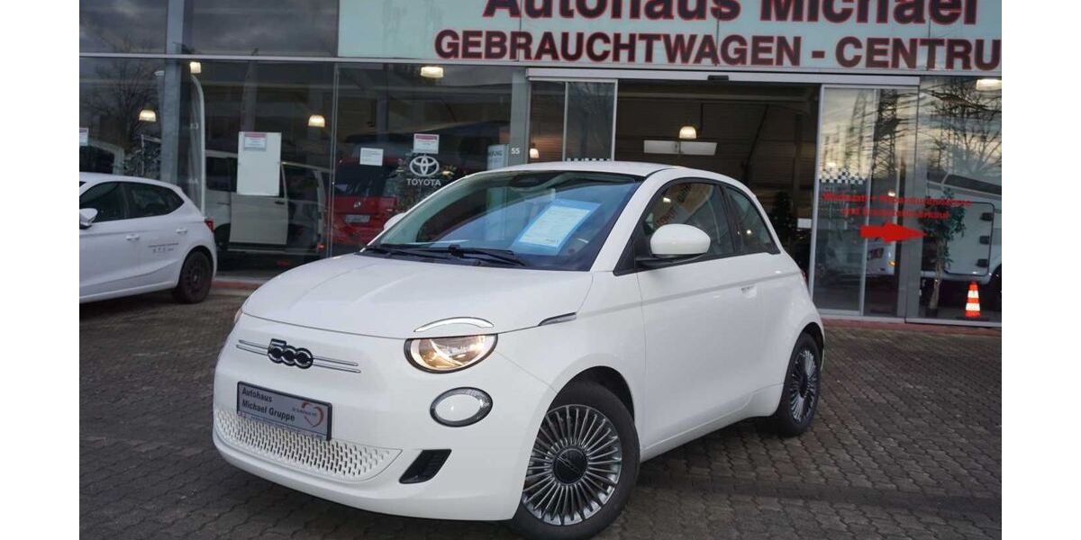 Fiat 500e 35.476 km 16.900 &euro; Hamburg 22043