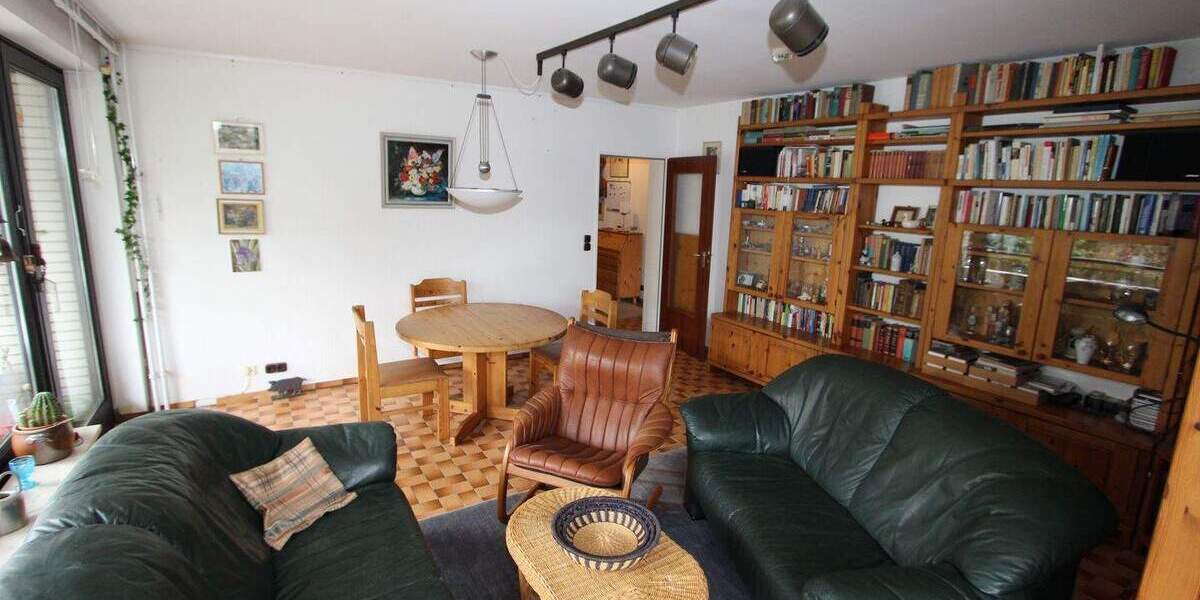 Etagenwohnung Hamburg Farmsen-Berne - 4 Zimmer, 101 m&sup2;, 349.000&euro; | Angebot:25814987